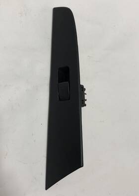 B32h5581j Mazda 04 05 06 07 08 09 3 Rear Left Driver Side Window Control Switch