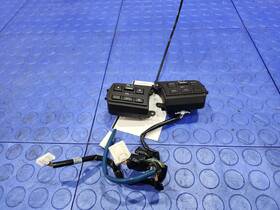 Df77664m0a Mazda 11-14 2 Steering Wheel Cruise Control Sudio Switches Oem