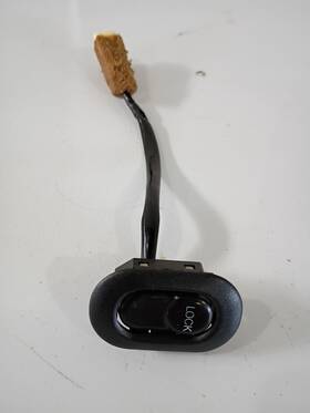 Nc72-66-660 Mazda 01-05 Miata Oem Power Door Lock Switch Driverside Driver Left