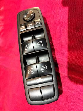 A2518200290 Mercedes Front Left Power Window Button Ml 350 Ml63 2007