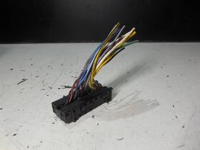 0135451528 Mercedes-benz Wiring Connector Plug Terminal 86-94 R129 W124 260e 300e