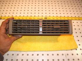 1408300554 Mercedes-benz 140 830 05 54 W140 Cl/s Dash Center Vent Parchment Genuine Oem 1 Assembly