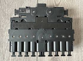 2975407416 Mercedes-benz 2023 2024 Eqe Eqs Front Outer Fuse Relay Box Genuine Oem