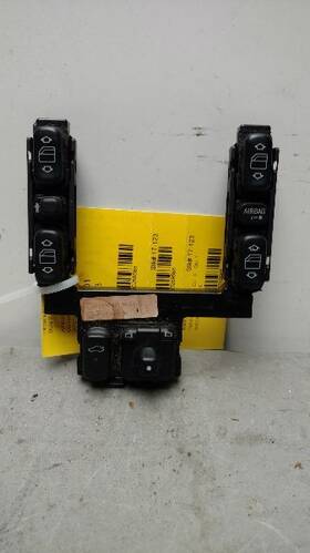 659.mb1r01 Mercedes-benz E430 2001 Dash/interior/seat Switch 259568