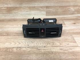 A2048304154 Mercedes-benz W204 C300 C350 Oem Front Center Dashboard Ac Vent Grille 08-11 3