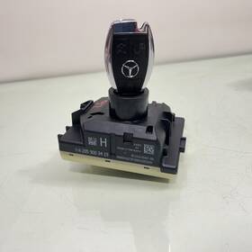A2059003419 Mercedes-benz 2015 - 2021 C300 W205 Ignition Start Stop Switch Button Oem
