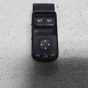 9079059002 Mercedes-benz Truck 2019 Sprintv35 Master Window Switch Drivers Door Oem Id