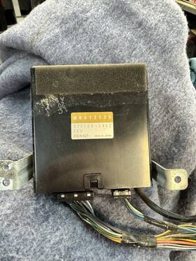 077100-5462 Mitsubishi Mr513125 01-04 Montero A/c Evaporator Temperature Unit