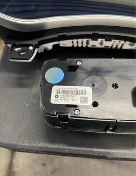 Mopar P05035273ac 2014 Jeep Grand Cherokee Srt8 Transfer Case Switch Center Console