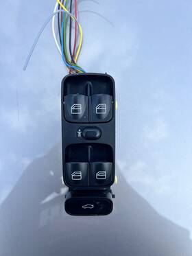 Mwecedez Benz C Class 426820389720 01 02 03 Cs200 W203 Mercedes Left Drivers Side Master Power Window Switch Oem