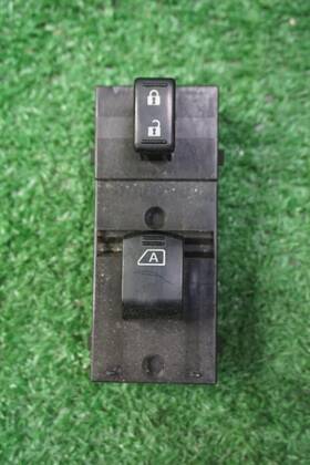 25401cb60a Nissan 2003 2004 2005 2006 2007 Murano Right Front Window Switch Oem