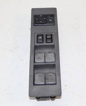 641-50525 Nissan 2005-2015 Titan Armada Front Left Driver Side Door Window Switch Oem