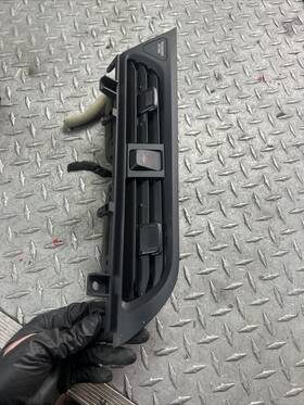 68794-5rl1a Nissan 2018-2023 Kicks A/c Air Condition Vent Ventilation Bd4/1