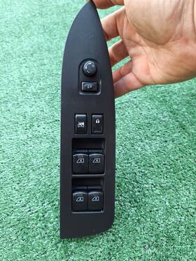 80961-z050a Nissan 80961-z050a. 2008-2010 Armada Infiniti Qx56 Master Power Window Switch Oem 08 09 10
