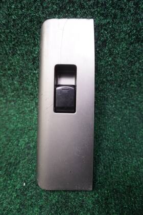 82960ea300 Nissan 2005 06 07 08 09-12 Pathfinder Right Rear Window Switch Oem