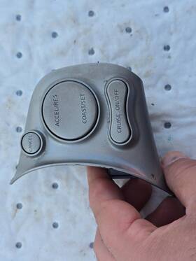 Ahi-37-2519-0h1417 Nissan 2012-2015 Versa Steering Wheel Cruise Control Switch Oem