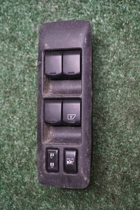 L03b42013 Nissan 2011 2012 2013 2014 2015 Rogue Left Window Switch Oem