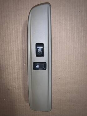 15204707 Oem 2002-2005 Gmc Envoy Passenger Window Switch And Bezel 04 05