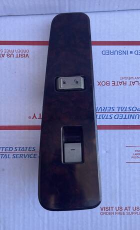 9w13-14a563-acw Oem 2009-2011 Lincoln Town Car Passenger Power Window Control Switch Rh Bezel
