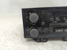 1084494 Oldsmobile 1993 Cutlass Supreme Am Fm Cd Player Radio Receiver Kn6e2