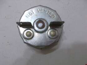 405373 Oldsmobile Nos Stant Octagon Gas Cap Sm Stamp S Nonvented