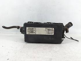 4l3t-14a008 Porsche 2003-2010 Cayenne Fusebox Fuse Box Relay Module A Uf981