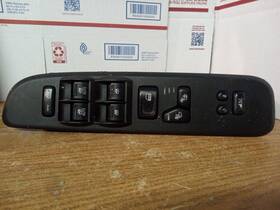 641.sa1x09 Saab 9-7x 2009 Front Door Switch