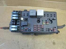 21021980 Saturn 97 Sl1 Engine Fuse Box Relay Junction Block Panel Compartment