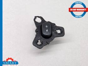 L0135121 Saturn Pontiac Solstice Sky Door Lock Switch Button Left Driver 06-09 Oem