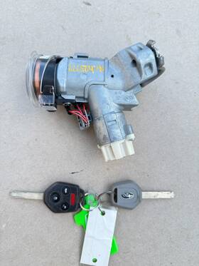4s4brccc6d3285048 Subaru 2010-2014 Outback Legacy Ignition Switch Lock With 2 Keys Oem 88215aj00a