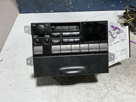 638-56696 Subaru Audio Equipment Radio Am-fm-stereo With Cassette Fits 92-94 Legacy 853170