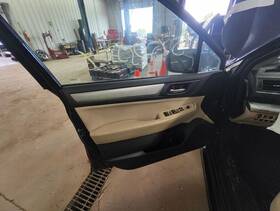 641-10268l Subaru Legacy 2018 Front Door Switch 3634032