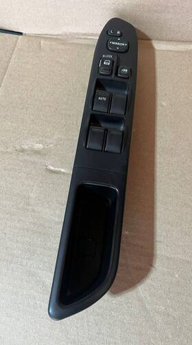 83061-sa010 Subaru 2003 - 2008 Forester Drivers Side Master Power Window Mirror Switch Panel