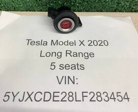 1074114-00-b Tesla 2016-2020 Model X Rear Left Driver Side Doors Release Switch Button Oem