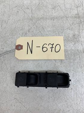 149328600a Tesla 20-22 Model Y Trunk Rear Left Driver Side Seat Switch 670 B61