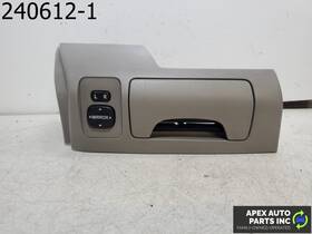 01.06.21.174 Toyota Oem 2007 Camry 2.4l Power Mirror Adjusment Control Switch W Bezel