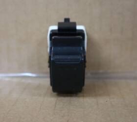 257-0s73 Toyota 03 04 05 06 2007 08 Corolla Rear Right Left Window Control Switch Oem 257-0s73 Toyota 03 04 05 06 2007 08 Corolla Rear Right Left Window Control Switch Oem