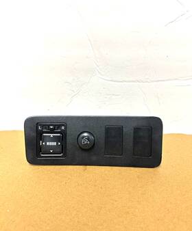 55446-33030 Toyota 1997-2001 Camry Dash Panel Mirror Control Switch A89