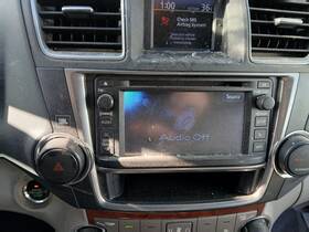 638-72361 Toyota Audio Equipment Radio Display And Receiver Am-fm-cd Fits 13 Highlander 1396897