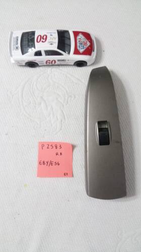 Toyota 641.to1c09 2009 Prius Rear Passenger Power Window Door Switch