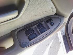 641.to1h99 Toyota Camry 1999 Front Door Switch 189727