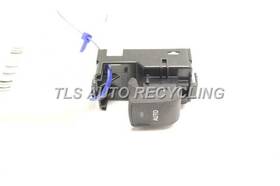 641.to1p10 Toyota 2010 Venza Passenger Rear Window Switch