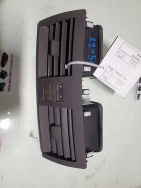 659.to1j11 Toyota Camry 2011 Dash/interior Dash Vents 13774