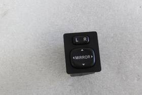659.to1m00 Toyota 2000 2001 2002 2003 2004 2005 Mr2 Spyder Mirror Adjust Switch