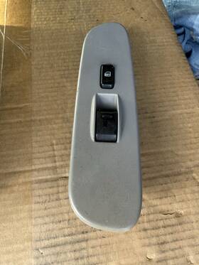 74201-0c010p Toyota 2000-2006 Tundra Right Passenger Window Switch Oem