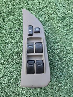 74232-ac030 Toyota 74232-ac030. 1998-1999 Avalon Master Power Window Switch 98 99 Broken Mounting Tabs