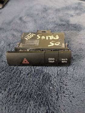 758706 Toyota 2004-2009 Prius Dash Hazard Signal Trip Control Button Switch Oem