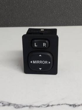 769746d Toyota Rearview Control For Prius 2002-2012