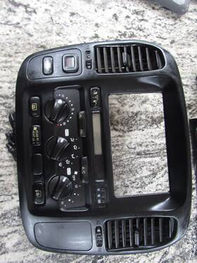 84010-60170 Toyota Land Cruiser Lexus Lx470 Oem Front Ac Climate Control Heater Switch 98-02