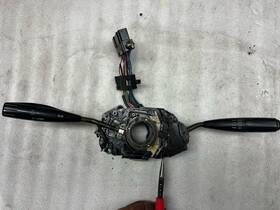 84310-35560 Toyota 1992 Pickup Column Switch Headlight Dimmer Turn Signal Oem